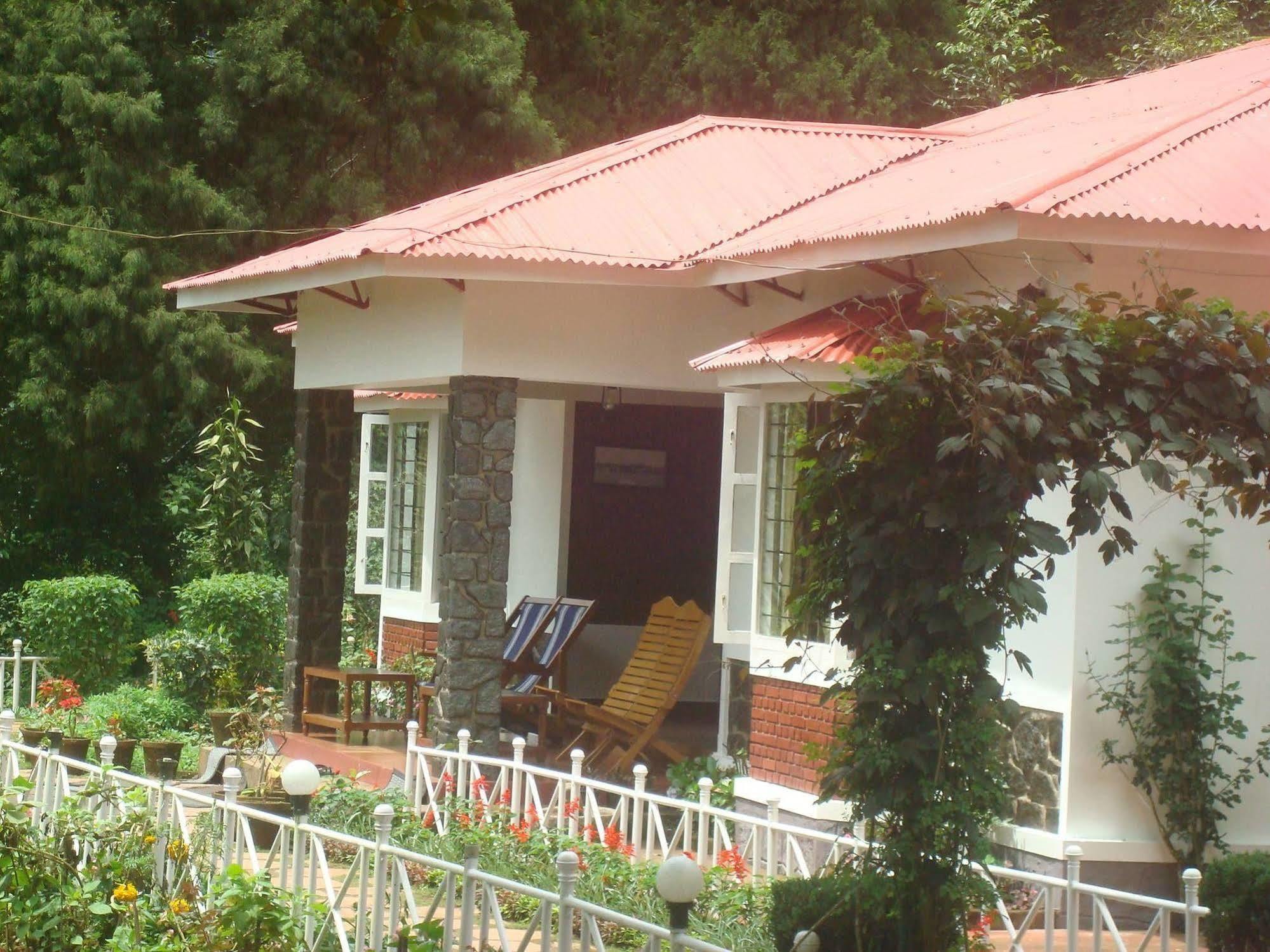 Olive Brook Hotel Munnar Exterior photo