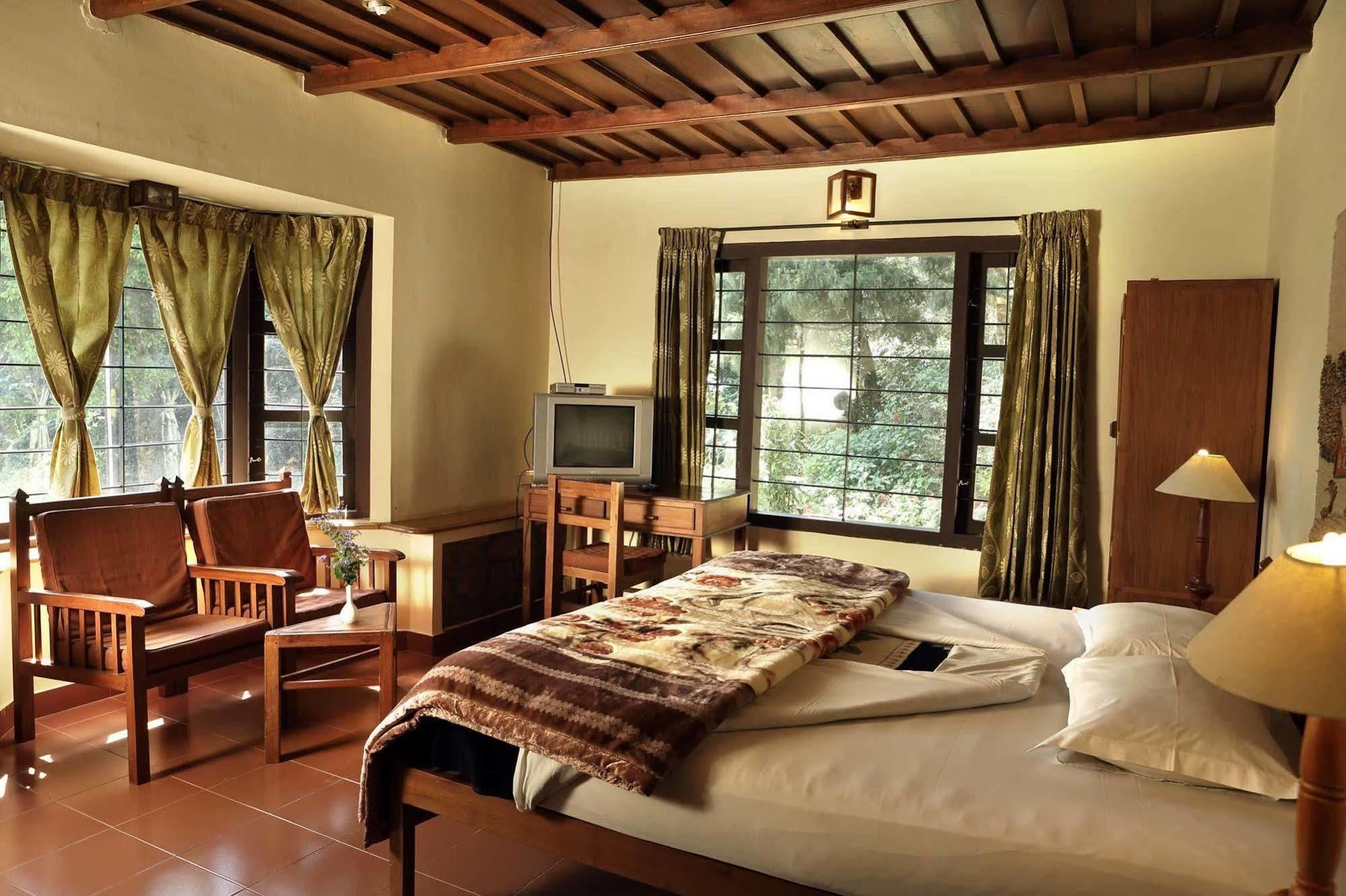 Olive Brook Hotel Munnar Exterior photo